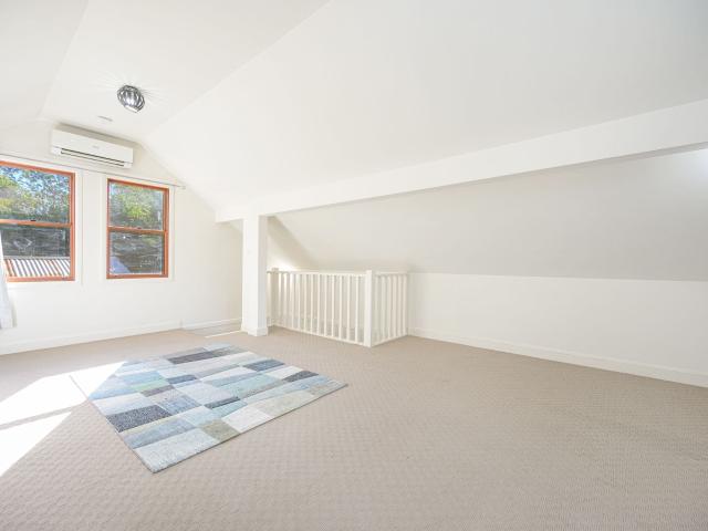 Granny Flat for rent in Sydney, New South Wales
