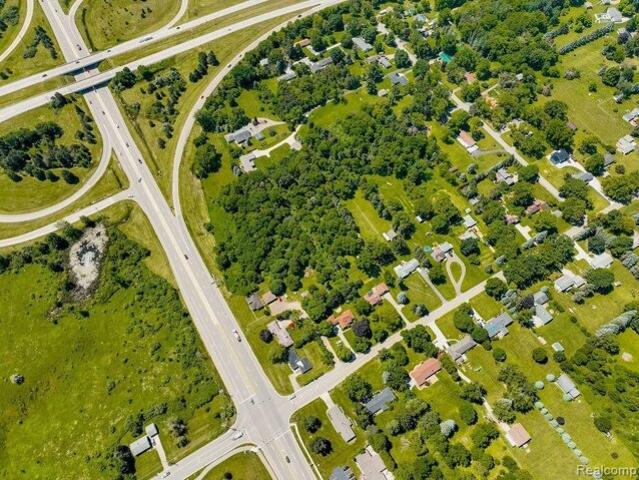 House for sale in Lapeer
