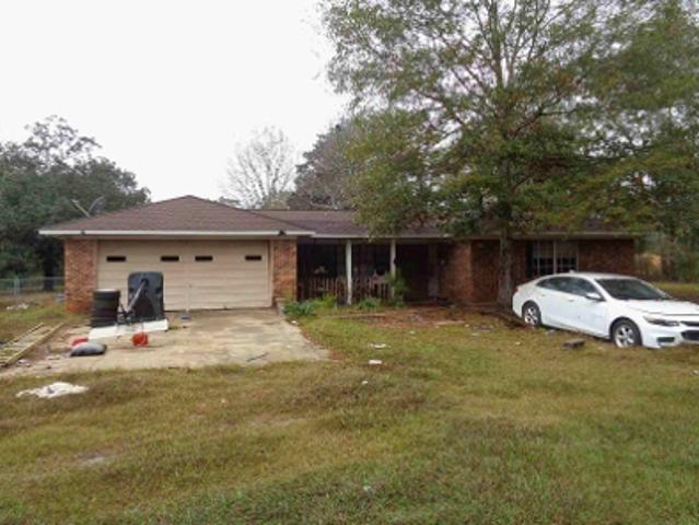 House for sale in Grand Bay, Alabama