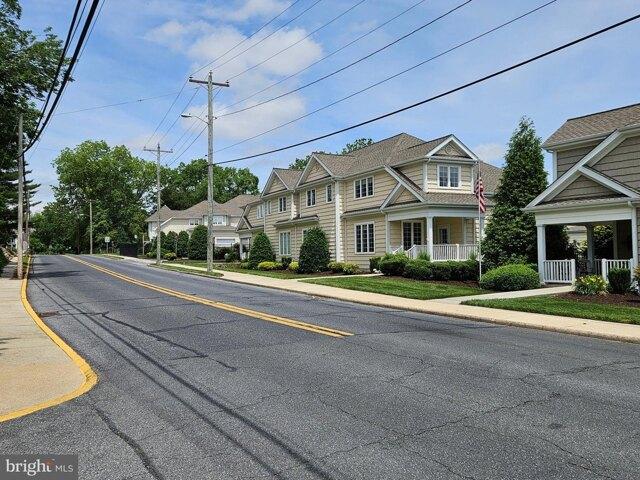 Condo for sale in Laurel