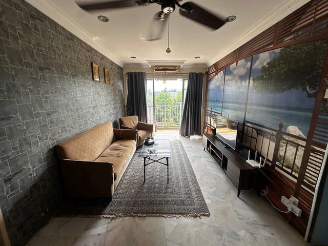 Apartment for sale in Seri Kembangan, Majlis Bandaraya Subang Jaya