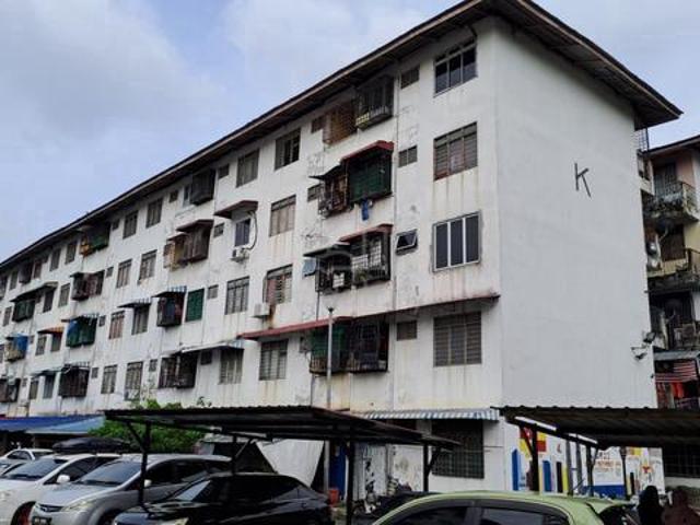 Flat for sale in Petaling, Subang Jaya