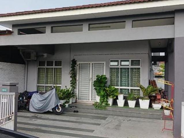 Residential House for sale in Malaka