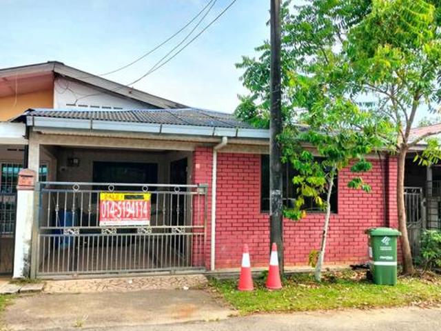 Residential House for sale in Balok, Pahang