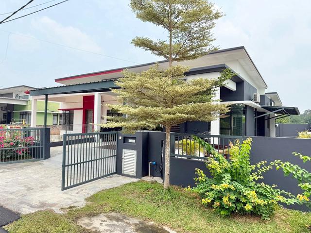 Residential House for sale in Sepang, Tanjong Sepat