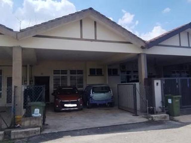 Terraced House for sale in Kuantan