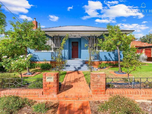 House for sale in Turvey Park