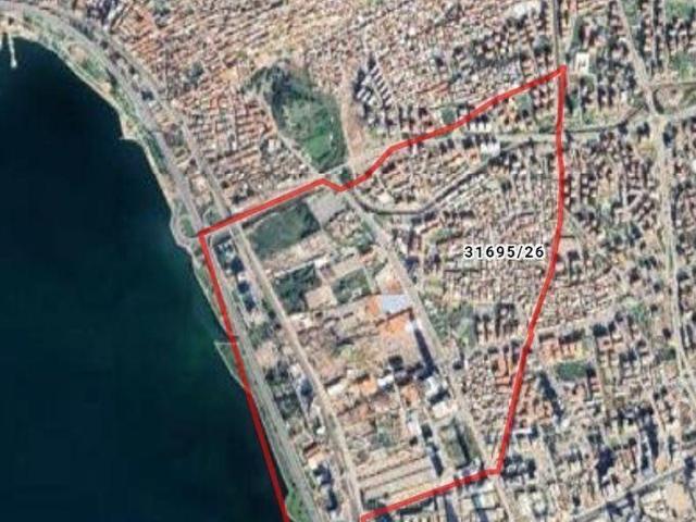 Bayrakli, İzmir içerisinde satılık mülk