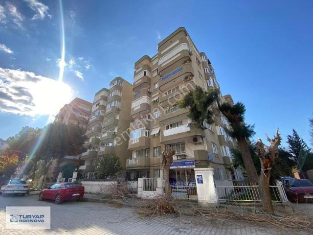 Özkanlar, Bornova içerisinde kiralık mülk