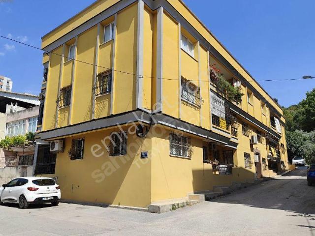 Buca, İzmir içerisinde satılık mülk