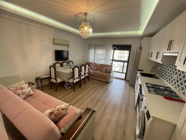 Çeşme, İzmir içerisinde kiralık mülk