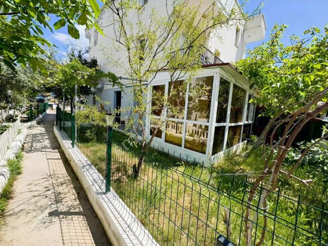 Foça, İzmir içerisinde satılık mülk