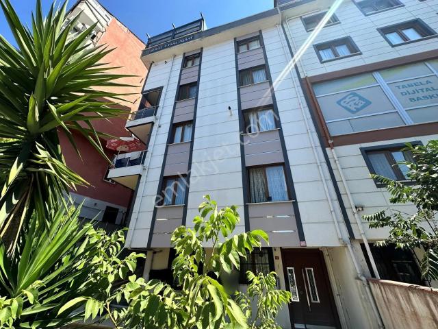 Ataşehir, İstanbul içerisinde kiralık mülk