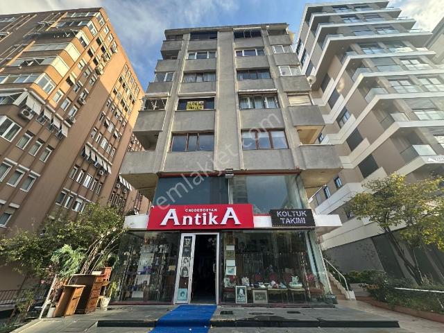 Göztepe Mahallesi, Kadiköy içerisinde kiralık mülk