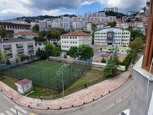 Anıtpark, İzmit içerisinde kiralık mülk