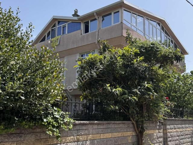 Darica, Kocaeli içerisinde satılık Villa