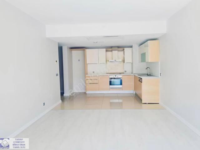 Ümraniye, İstanbul içerisinde kiralık mülk