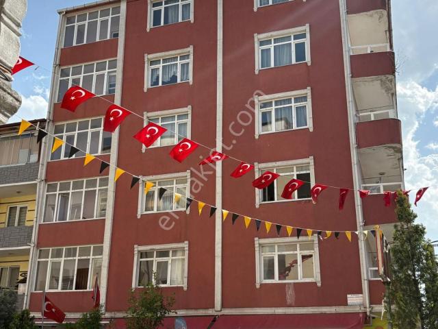 İzmit, Kocaeli içerisinde kiralık mülk