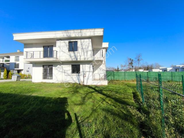 Sapanca, Sakarya içerisinde satılık Villa
