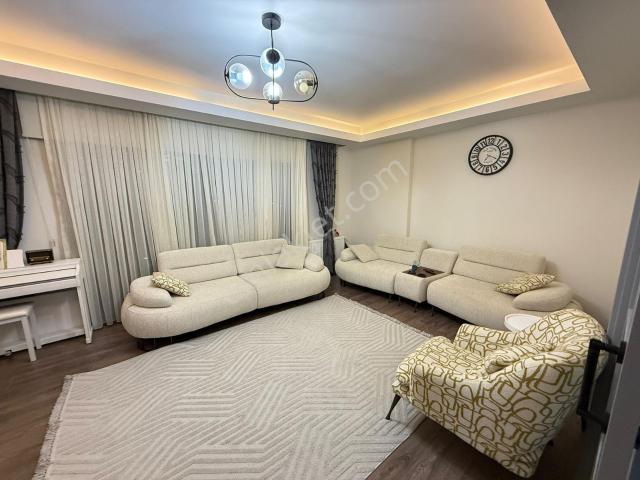 Yenişehir, Mersin içerisinde satılık mülk