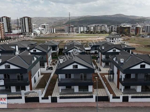Sivas Merkez, Sivas içerisinde satılık Villa