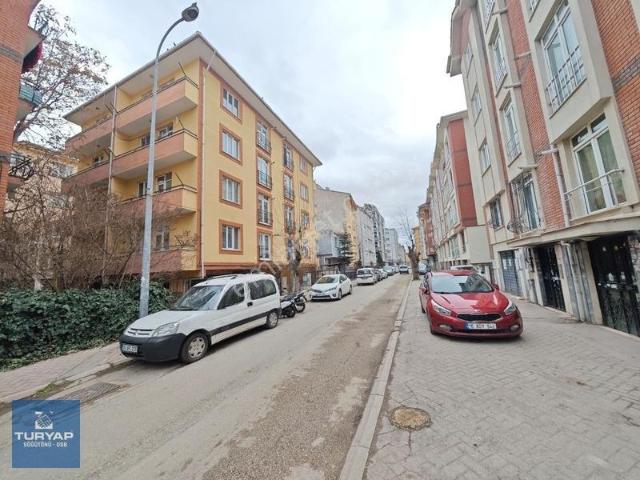 Bahçelievler Mahallesi, Tepebaşı içerisinde kiralık mülk