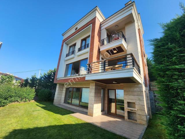 Trabzon içerisinde satılık Villa