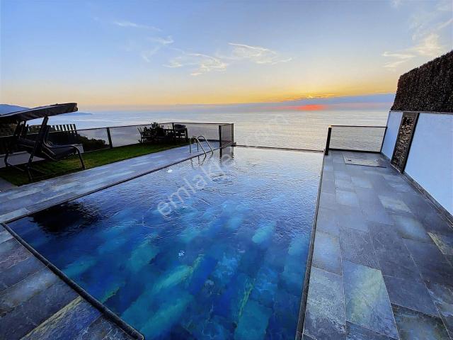 Çinarcik, Yalova içerisinde satılık Villa