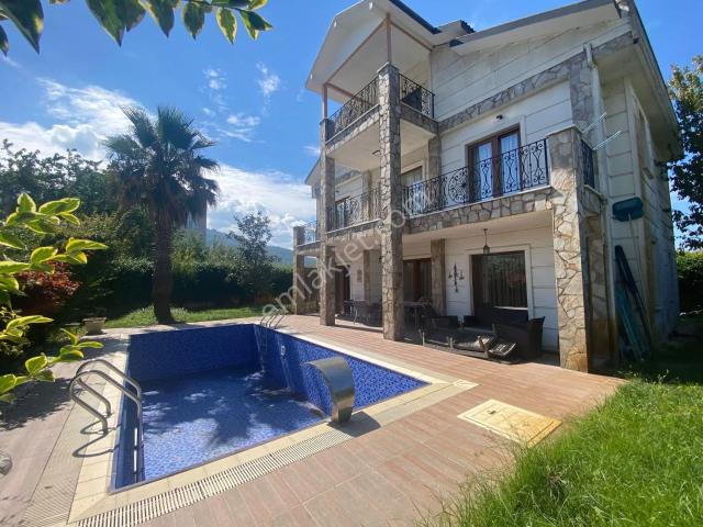 Kocadere, Çınarcık içerisinde kiralık Villa