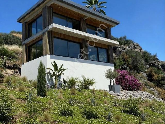 Dikili, İzmir içerisinde satılık Villa
