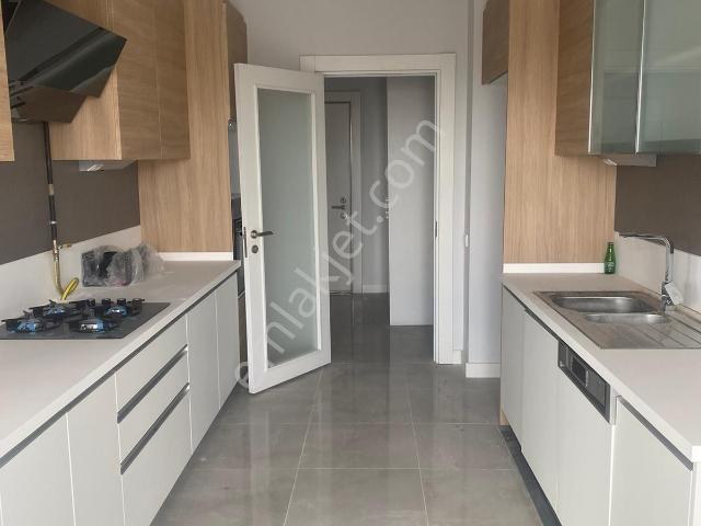 Orhan Gazi Mahallesi, Esenyurt içerisinde kiralık mülk