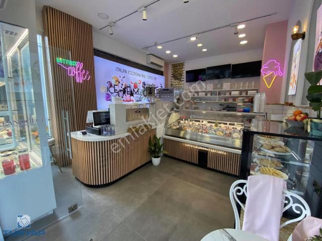 Kadiköy, İstanbul içerisinde kiralık mülk