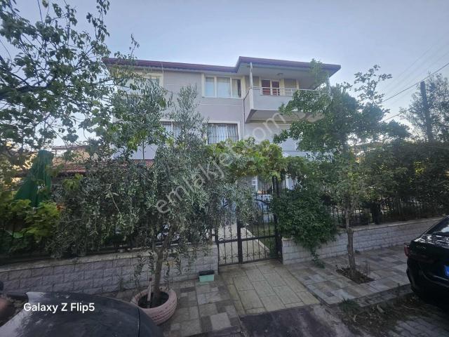 Dikili, İzmir içerisinde satılık Villa