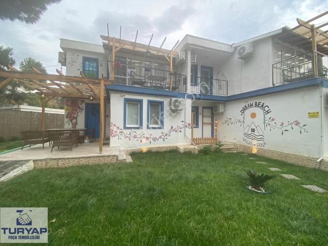 Foça, İzmir içerisinde kiralık Villa