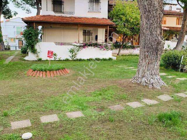 Çeşme, İzmir içerisinde satılık Villa