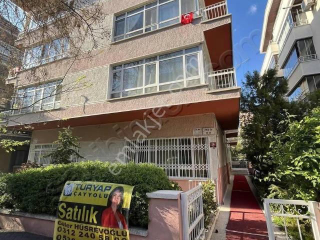 Çankaya, Ankara içerisinde satılık mülk