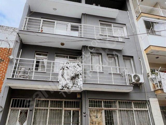 Gaziemir, İzmir içerisinde satılık Bina