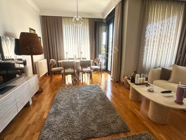 Kadiköy, İstanbul içerisinde satılık mülk