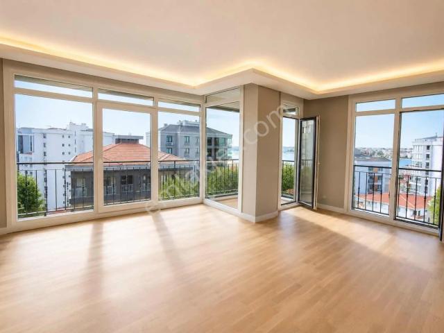 Kadiköy, İstanbul içerisinde satılık mülk