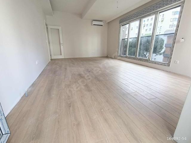 Kadiköy, İstanbul içerisinde satılık mülk