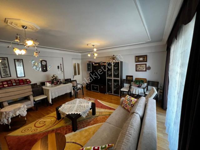 Gaziemir, İzmir içerisinde satılık mülk