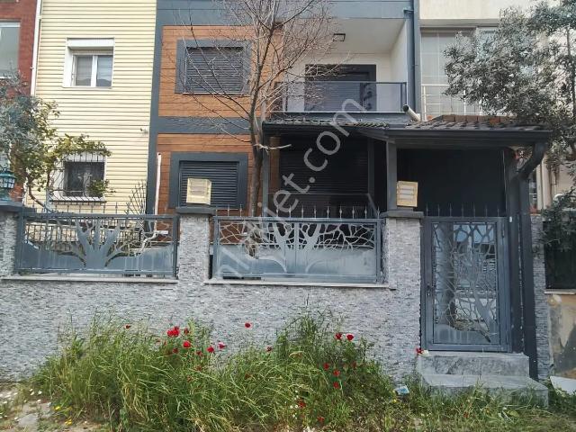 Gaziemir, İzmir içerisinde satılık Villa