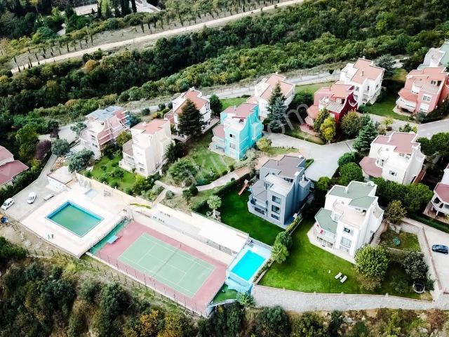 Eskihisar Mahallesi, Darıca içerisinde satılık Villa