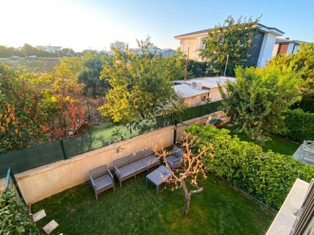 İnönü Mahallesi, Torbalı içerisinde satılık Villa