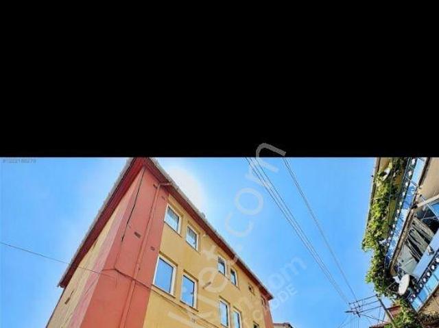 İzmit, Kocaeli içerisinde satılık Bina