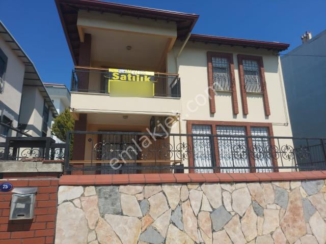 Buca, İzmir içerisinde satılık Villa