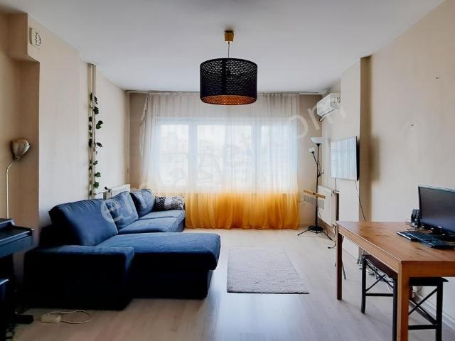Merdivenköy Mahallesi, Kadıköy içerisinde kiralık mülk