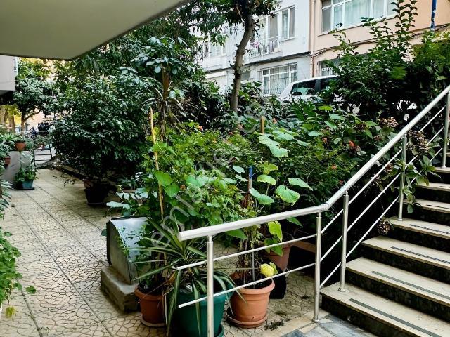 Kadiköy, İstanbul içerisinde kiralık mülk
