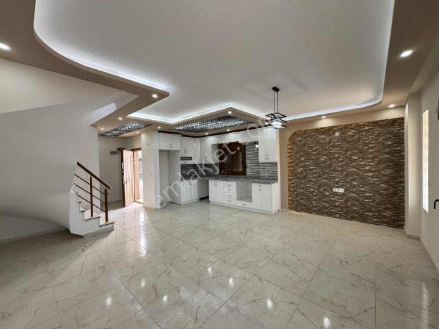 Dikili, İzmir içerisinde satılık Villa
