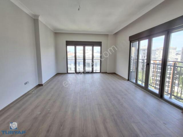 Kadiköy, İstanbul içerisinde satılık mülk